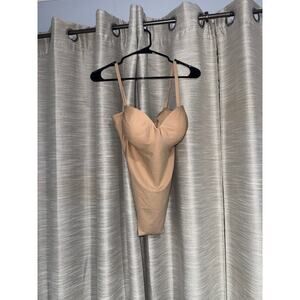 SKIMS body sculpting bodysuit in clay size xl - NEW